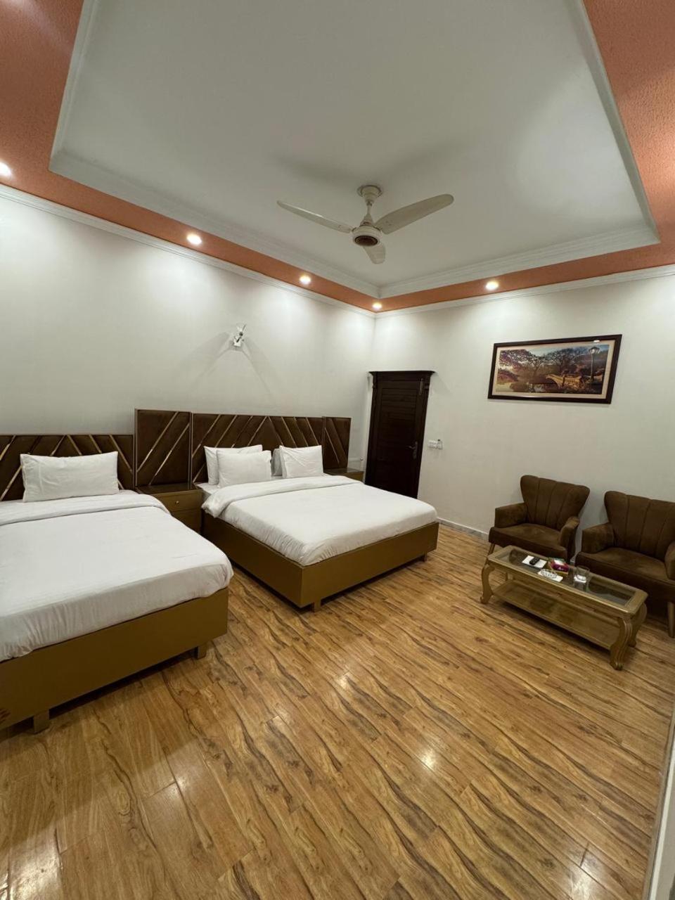 Dream Executive Guest House อิสลามาบัด ภายนอก รูปภาพ