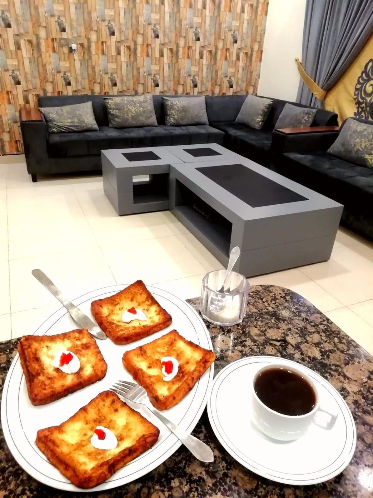 Dream Executive Guest House อิสลามาบัด ภายนอก รูปภาพ